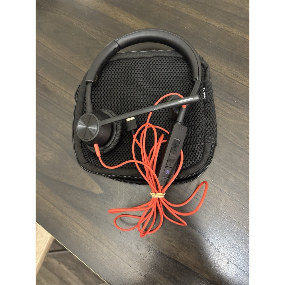 Poly Blackwire 3220 Stereo USB-C Headset + USB-C/A Adapter